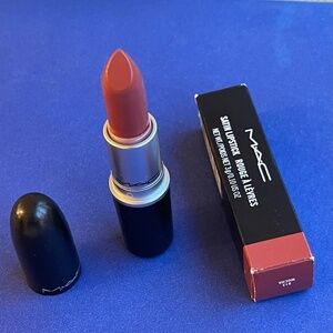 (NEW) MAC Satin Full Size Lipstick. Color: 813 Mocha